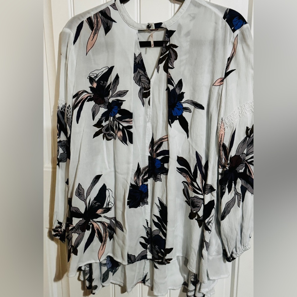 Free People Floral Boho Swing Tunic Top XS Oversized Crochet Sleeve Blouse Y2K